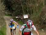 gal/2010/03 - La Via delle Miniere 2010/Sul poggetto al primo passaggio/_thb_Immagine-031.jpg